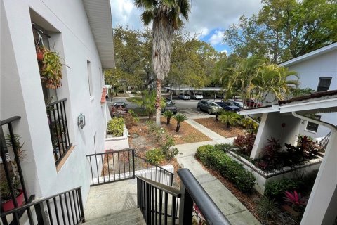 Copropriété à louer à Tarpon Springs, Floride: 2 chambres, 92.9 m2 № 2388639 - photo 3