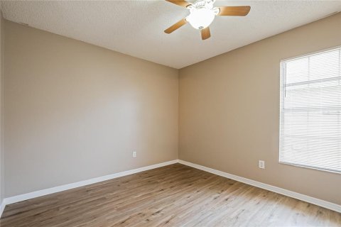 House in Orlando, Florida 3 bedrooms, 144.56 sq.m. № 1844480 - photo 13
