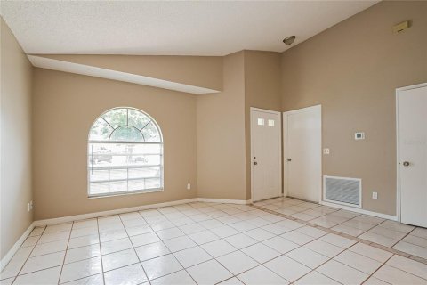 House in Orlando, Florida 3 bedrooms, 144.56 sq.m. № 1844480 - photo 4