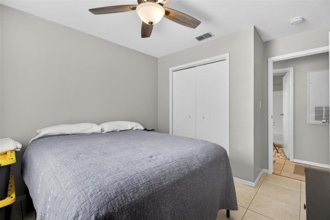 Condo in Saint Petersburg, Florida, 3 bedrooms  № 1888544 - photo 15