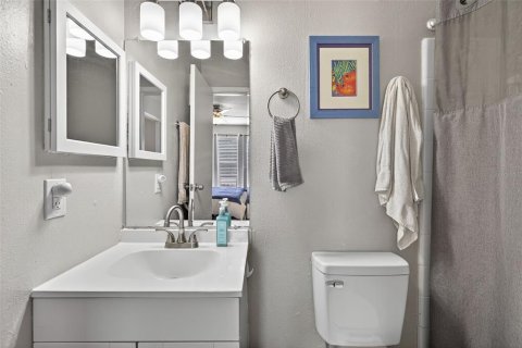 Condo in Saint Petersburg, Florida, 3 bedrooms  № 1888544 - photo 21