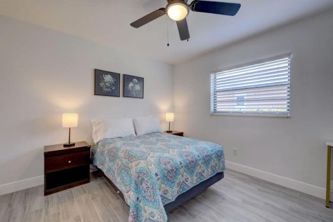 Casa en venta en Port St. Lucie, Florida, 3 dormitorios, 187.85 m2 № 2372407 - foto 16
