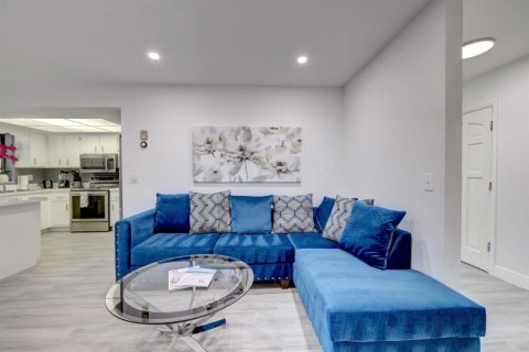 Casa en venta en Port St. Lucie, Florida, 3 dormitorios, 187.85 m2 № 2372407 - foto 12