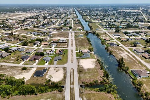 Land in Cape Coral, Florida № 2221198 - photo 24
