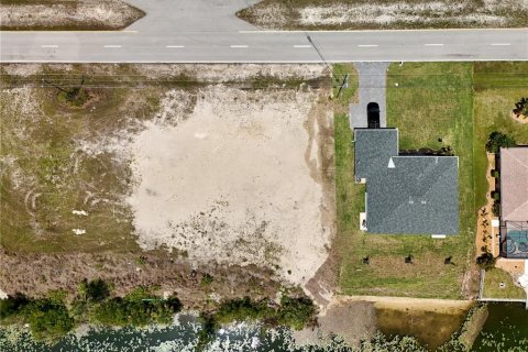 Land in Cape Coral, Florida № 2221198 - photo 13