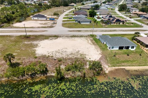 Land in Cape Coral, Florida № 2221198 - photo 14