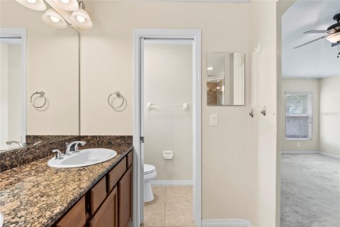 House in Tampa, Florida 4 bedrooms, 187.85 sq.m. № 1905802 - photo 20