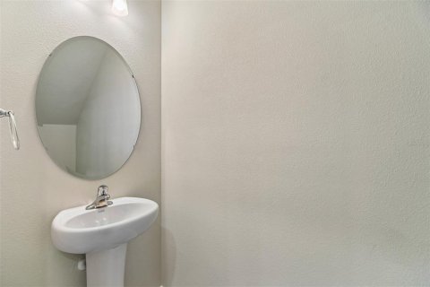 Купить таунхаус в Дейтона-Бич, Флорида 6 комнат, 164.81м2, № 2131871 - фото 13