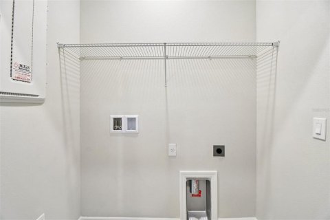 Купить таунхаус в Дейтона-Бич, Флорида 6 комнат, 164.81м2, № 2131871 - фото 14