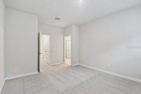 Купить таунхаус в Дейтона-Бич, Флорида 6 комнат, 164.81м2, № 2131871 - фото 3