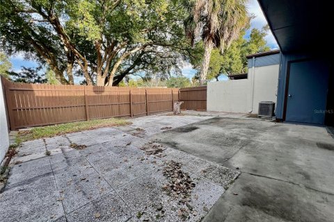 Townhouse in Winter Park, Florida 2 bedrooms, 94.76 sq.m. № 2157688 - photo 21