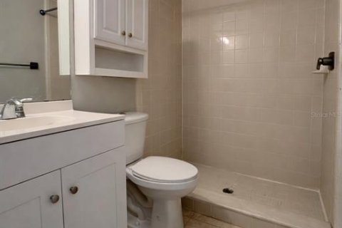 Townhouse in Winter Park, Florida 2 bedrooms, 94.76 sq.m. № 2157688 - photo 19