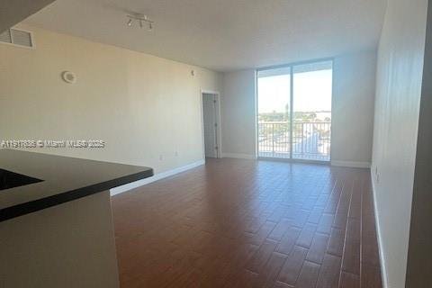 Condo in Hollywood, Florida, 2 bedrooms  № 1972230 - photo 19