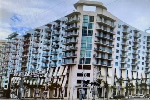 Condo in Hollywood, Florida, 2 bedrooms  № 1972230