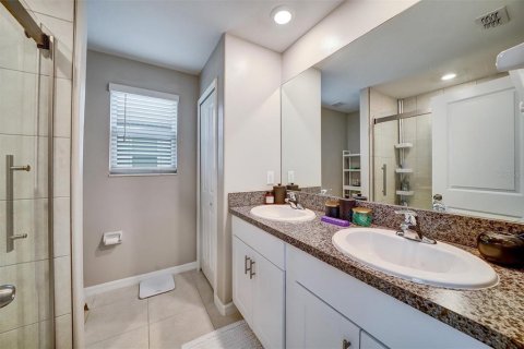 Casa en alquiler en Tampa, Florida, 3 dormitorios, 145.67 m2 № 1903924 - foto 23