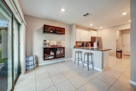 Casa en alquiler en Tampa, Florida, 3 dormitorios, 145.67 m2 № 1903924 - foto 8