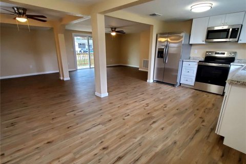 House in Daytona Beach, Florida 2 bedrooms, 89 sq.m. № 1549708 - photo 5