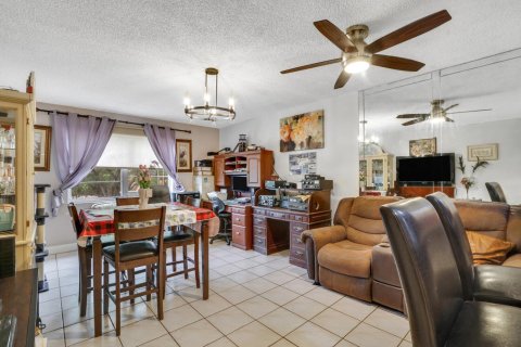 Condo in Deerfield Beach, Florida, 2 bedrooms  № 2083688 - photo 5