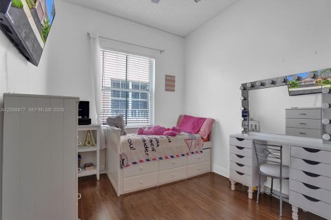 Villa ou maison à louer à Weston, Floride: 3 chambres, 154.4 m2 № 2294362 - photo 10
