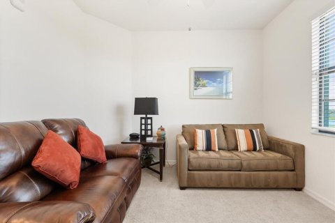 Condominio en alquiler en Lakewood Ranch, Florida, 3 dormitorios, 116.5 m2 № 1851472 - foto 24