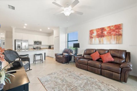 Condominio en alquiler en Lakewood Ranch, Florida, 3 dormitorios, 116.5 m2 № 1851472 - foto 12