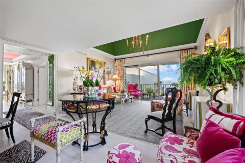 Condo in Belleair, Florida, 2 bedrooms  № 1193775 - photo 13