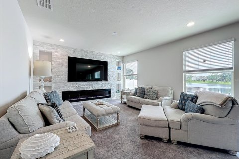 House in Orlando, Florida 4 bedrooms, 276.48 sq.m. № 1767283 - photo 25