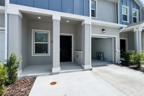 Touwnhouse à louer à Kissimmee, Floride: 3 chambres, 170.38 m2 № 2280199 - photo 2