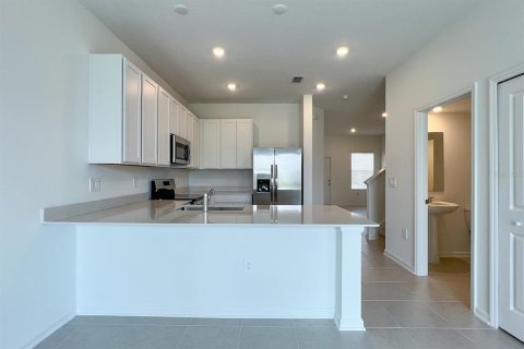 Touwnhouse à louer à Kissimmee, Floride: 3 chambres, 170.38 m2 № 2280199 - photo 11