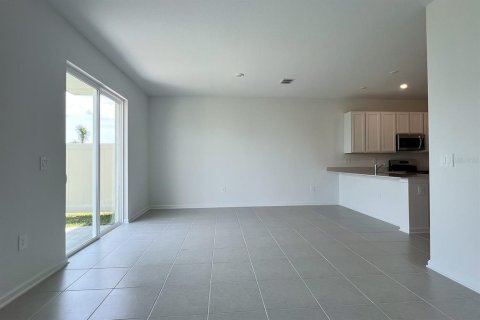 Touwnhouse à louer à Kissimmee, Floride: 3 chambres, 170.38 m2 № 2280199 - photo 15