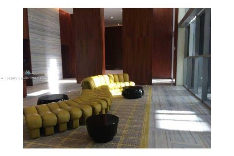 Copropriété à vendre à Miami, Floride: 39.02 m2 № 1968520 - photo 23