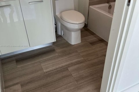 Copropriété à vendre à Miami, Floride: 39.02 m2 № 1968520 - photo 16