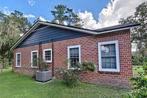 Villa ou maison à vendre à Gainesville, Floride: 4 chambres, 188.22 m2 № 2348402 - photo 3