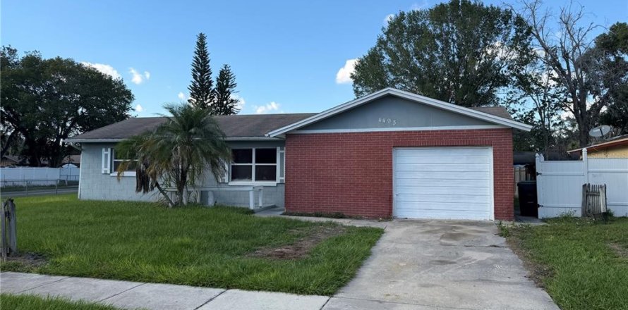 Villa ou maison à Orlando, Floride 3 chambres, 103.49 m2 № 2388569