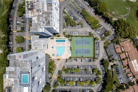 Copropriété à louer à Aventura, Floride: 2 chambres, 107.58 m2 № 1975709 - photo 5