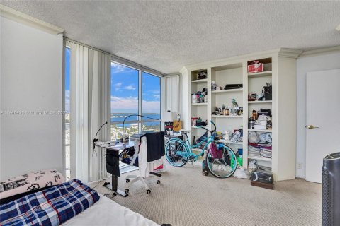 Condominio en venta en North Bay Village, Florida, 3 dormitorios, 129.13 m2 № 1859775 - foto 23