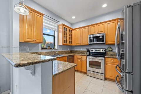 Купить таунхаус в Хомстед, Флорида 3 спальни, 172.52м2, № 1946398 - фото 7