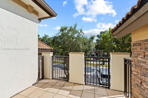 Купить таунхаус в Хомстед, Флорида 3 спальни, 172.52м2, № 1946398 - фото 19