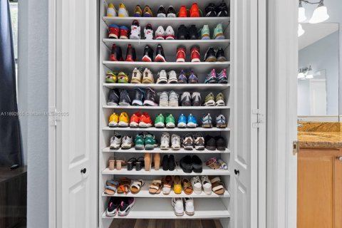 Купить таунхаус в Хомстед, Флорида 3 спальни, 172.52м2, № 1946398 - фото 26