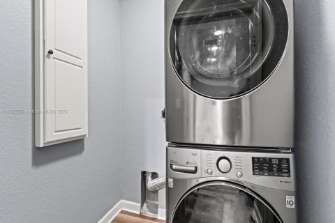 Купить таунхаус в Хомстед, Флорида 3 спальни, 172.52м2, № 1946398 - фото 20