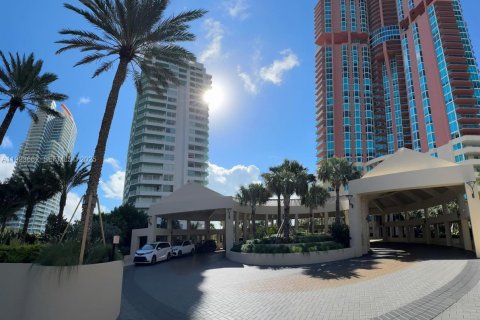 Condominio en venta en Miami Beach, Florida, 3 dormitorios, 144.83 m2 № 1982080 - foto 18