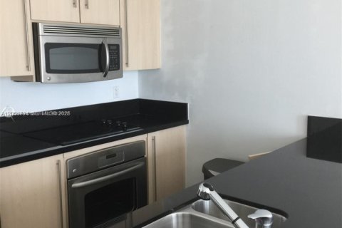 Copropriété à vendre à Miami, Floride: 1 chambre, 64.47 m2 № 2193737 - photo 14