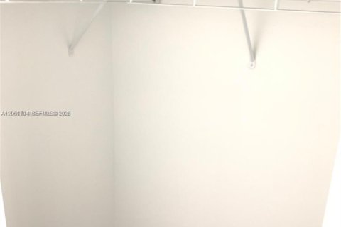 Copropriété à vendre à Miami, Floride: 1 chambre, 64.47 m2 № 2193737 - photo 11