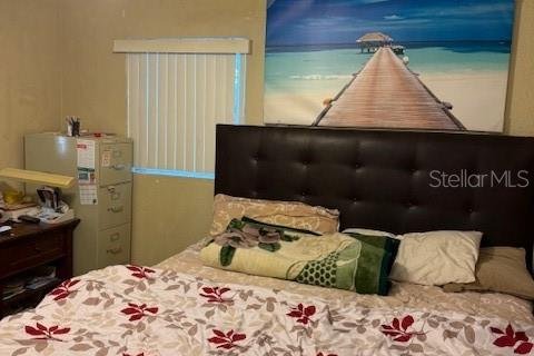House in Orlando, Florida 4 bedrooms, 157.84 sq.m. № 1800576 - photo 5