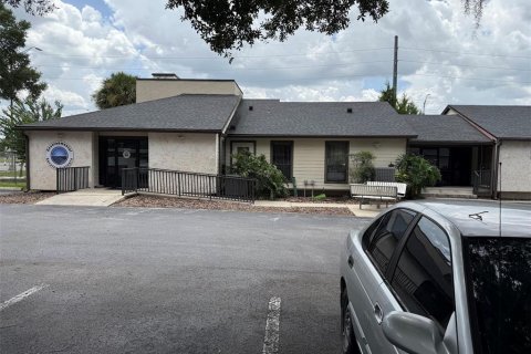 Propiedad comercial en alquiler en Ocala, Florida, 220.09 m2 № 1834581 - foto 3