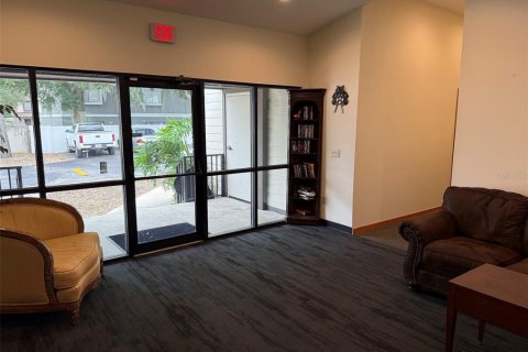 Propiedad comercial en alquiler en Ocala, Florida, 220.09 m2 № 1834581 - foto 8