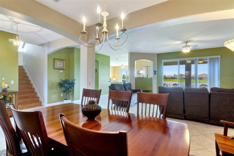House in BELLALAGO in Kissimmee, Florida 4 bedrooms, 333.61 sq.m. № 1767479 - photo 11
