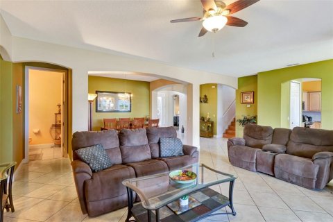 House in BELLALAGO in Kissimmee, Florida 4 bedrooms, 333.61 sq.m. № 1767479 - photo 14
