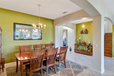 House in BELLALAGO in Kissimmee, Florida 4 bedrooms, 333.61 sq.m. № 1767479 - photo 10