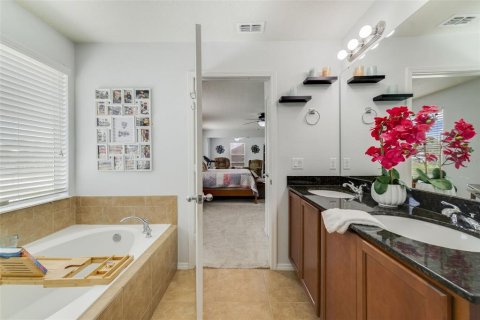 Купить виллу или дом в Клермон, Флорида 11 комнат, 300.07м2, № 1808096 - фото 26